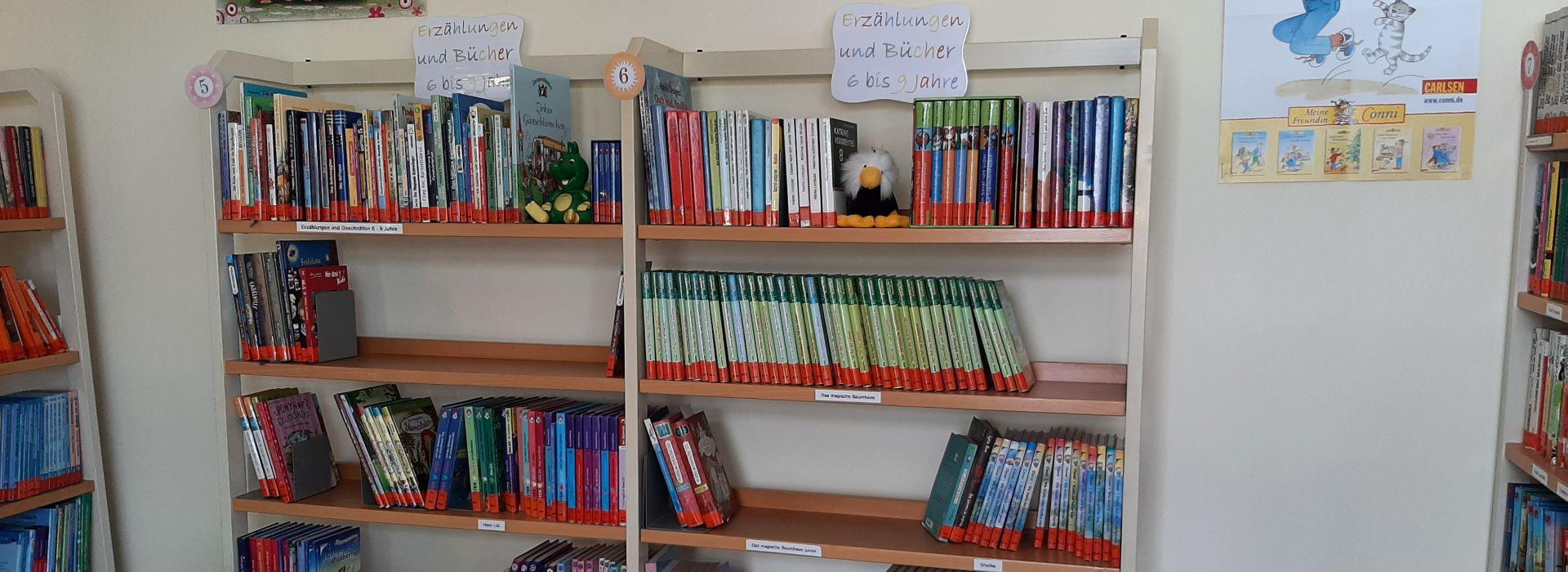 Blick in die Bibliothek in der Schule Weidenberg